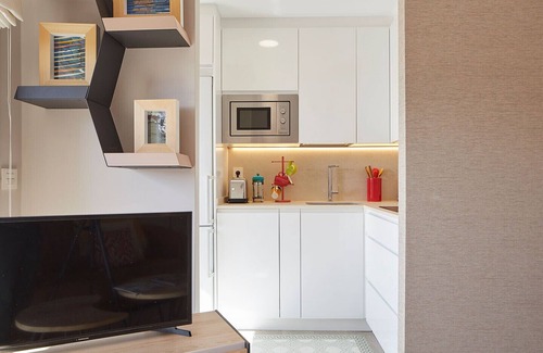Zarautz Apartment | Cozy apartment near the beach. Swimming pool
