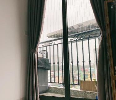Kim Lien Apartment | Cozy apartment w/2 private BR & free bike parking