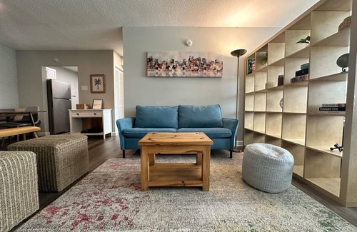 Arlington Apartment | Cozy apartment w/gym access 6 mins from Pentagon