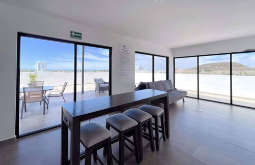 Villa Marina Apartment | Cozy apartment with pools near the beach