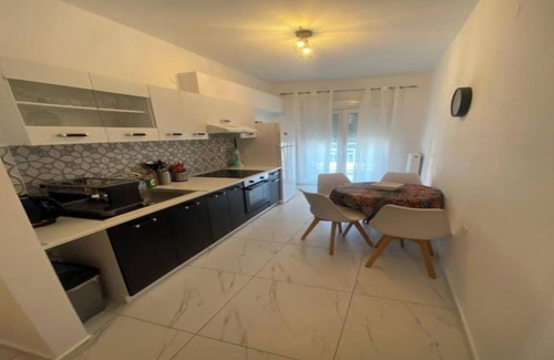 Perea Apartment | Cozy apartment with two bedrooms with a sea view