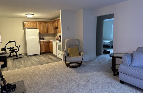 Portsmouth Apartment | Cozy apartment with WiFi and fitness equipment in lovely Portsmouth
