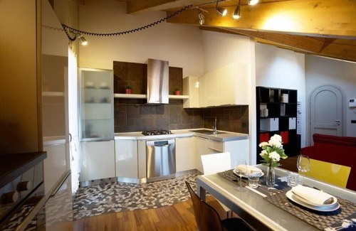 Dolzago Apartment | Cozy Apartment with view - LAKES AND TRAILS -