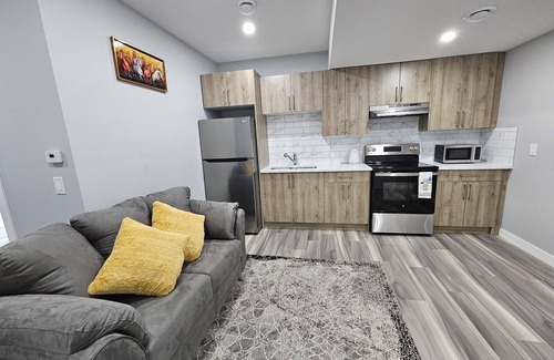 Sage Hill Apartment | Cozy apartment with WiFi in Calgary
