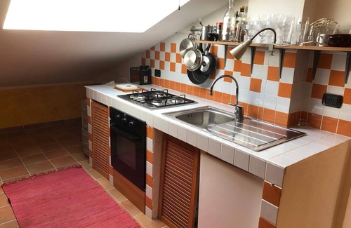 Bollengo Apartment | Cozy attic in villa on the Via Francigena, near Ivrea, Viverone