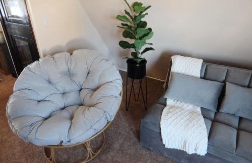 West Orange Apartment | Cozy Attic Studio for 2 5min to NYC Train Station