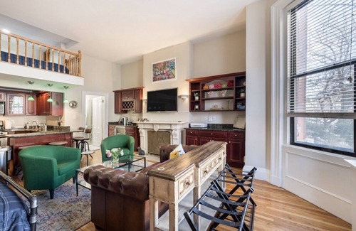 Back Bay West Apartment | Cozy Back Bay Boston Retreat!