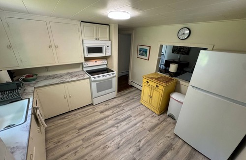 York Harbor House | Cozy Beach Cottage in the heart of York - walk to the beach!