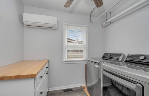Villas House | Cozy Beach house in Cape May, Jacuzzi, Game Room, Family and Pet Friendly