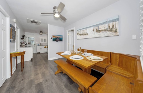 Villas House | Cozy Beach house in Cape May, Jacuzzi, Game Room, Family and Pet Friendly
