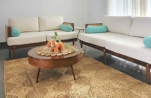 Jambugasmulla House | Cozy Beach‑Vibe Family Home – Just 20 Min to Colombo City