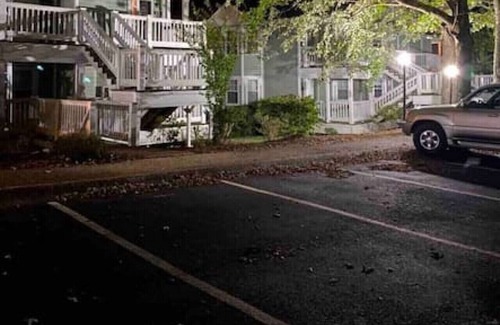 Fairfield Bay Condo | Cozy Bear Condo, Heart of FFB, UTV Friendly!