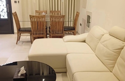 Ajman House | Cozy Beautiful Single Room