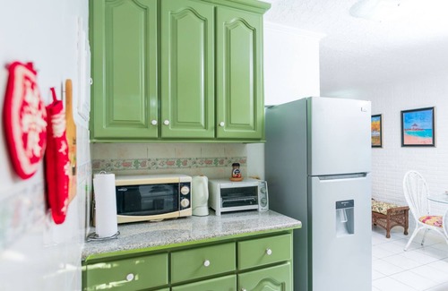 Saint Andrew Apartment | Cozy Boutique Apartment in Kingston, Jamaica