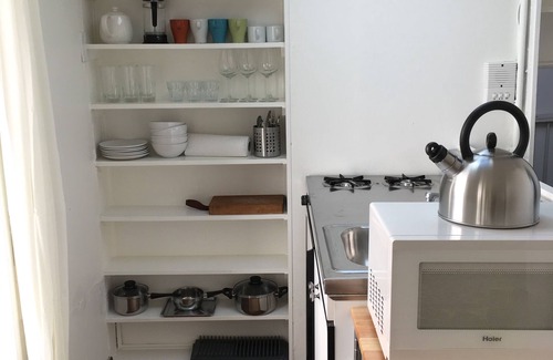 SoHo Apartment | Cozy bright studio apartment - Soho/Village 30+ Days Only