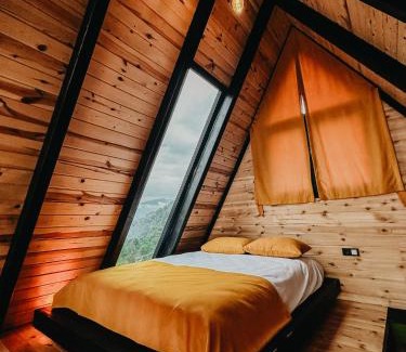 Ardesen Ski Chalet | Cozy Bungalow with Jacuzzi in Amazing View