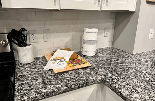 Chapel Hill Apartment | Cozy but Accessible Hideaway. Lots of Amenitiesn