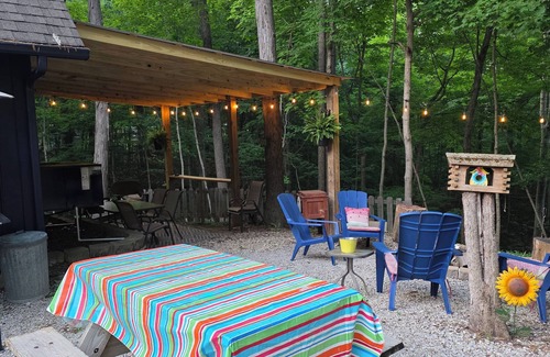Bellmore Cabin | Cozy Cabin- A-Frame style cabin with Loft.