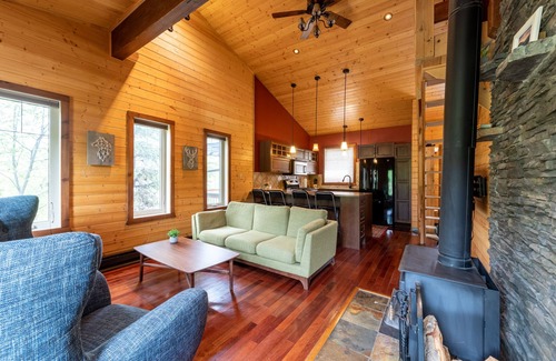 Parson Cabin | Cozy Cabin