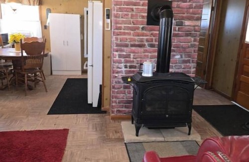 Adair Cabin | Cozy Cabin Getaway