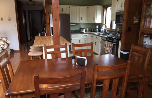 Alpine Lake Cabin | COZY CABIN in Alpine Lake Resort; 4 Season Recreational Getaway