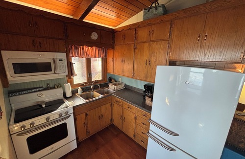 Kasota Cabin | Cozy Cabin Located On The Premiere Lake In Mankato Area