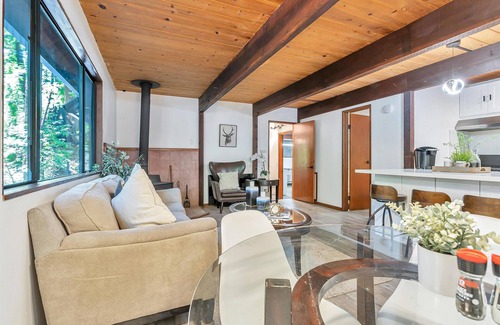 Los Gatos Cabin | Cozy Cabin Los Gatos CA