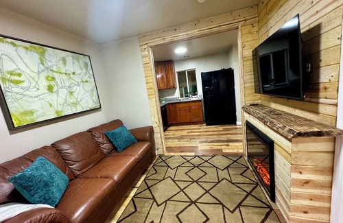 Echo Lake Cabin | Cozy cabin near Lake Tahoe SierraSki resort . 2bed 2bath.