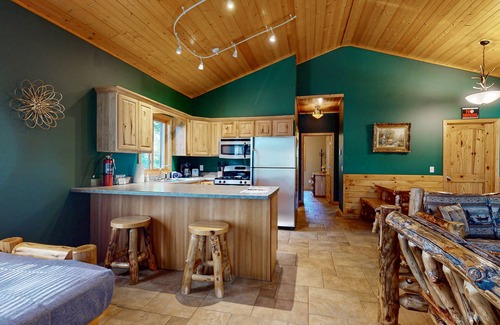 Mercer House | Cozy Cabin on the Turtle Flambeau Flowage, great for all seasons!