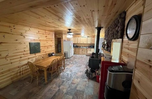 Wheeler Cabin | Cozy Cabin Retreat Pond & Trails – Nature Awaits!