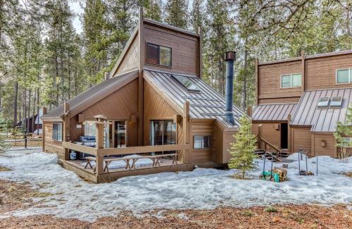 Overlook Park House | Cozy Cabin