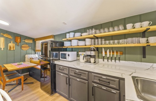 Evergreen Cabin | Cozy Cabin w/Hot Tub, Game Room & Private Writer's Nook - Close to town!
