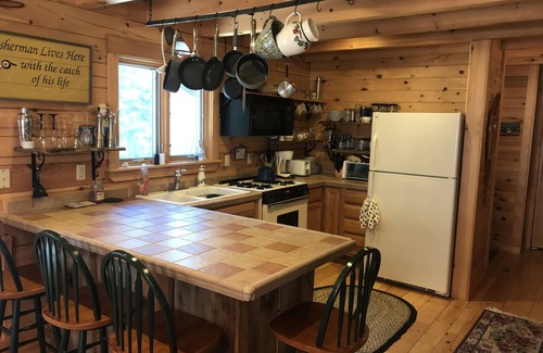 Rangeley House | Cozy Cabin with Rec Trail and Lake Access!
