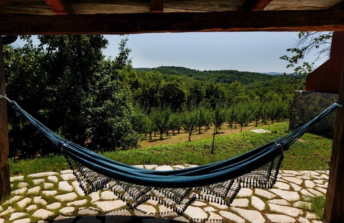 Vojnic Cottage | Cozy cabin with beautiful view for 4+2 ppl!