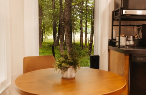 Ellsinore Cabin | Cozy cabin with hot tub just 15 minutes from the beautiful Current River.