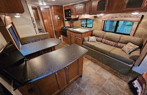 Grayling House | Cozy camping retreat on the banks of the beautiful AuSable River