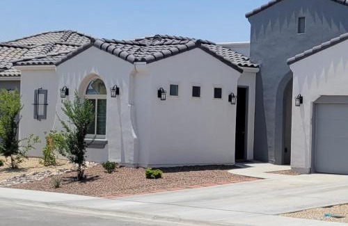 Las Cruces House | Cozy Casita Suite