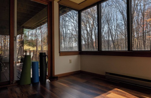 Fleischmanns House | Cozy Catskills Four Season Retreat- near Belleayre, Fireplace