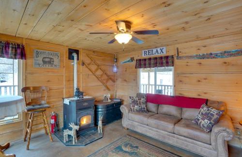 Oak Hill House | Cozy Catskills Home with Pond on 2 Acres!
