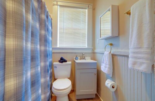 Columbia Apartment | Cozy Centennial House Upstairs - Downtown Columbia