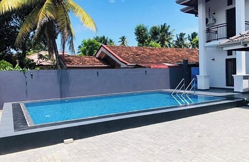 Negombo House | Cozy central villa within walking distance of major attractions