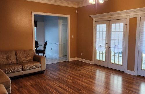 Prairieville House | Cozy, Charming, Convenient Escape, Near LSU