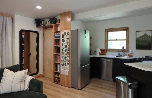 Tahoe City House | Cozy Chic Alpine Suite w/AC-9 min Walk to Lake Tahoe-New renovation Summer 2024