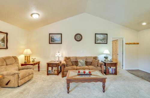 Stites Apartment | Cozy Clearwater Apartment - Hike, Fish and Explore!