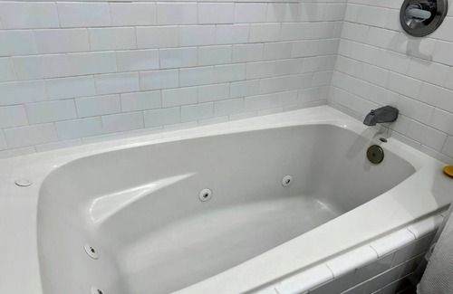 Old Towne House | Cozy Coastal Stay | Seal Beach Marina | Near Waterfront