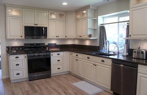 Carmel Valley House | Cozy coastal townhouse close to beach and walking distance to restaurants!