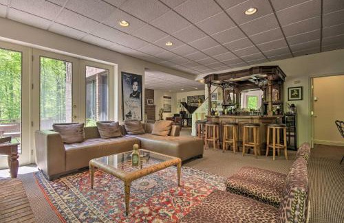 Long Green Apartment | Cozy Cockeysville Retreat with Furnished Deck!