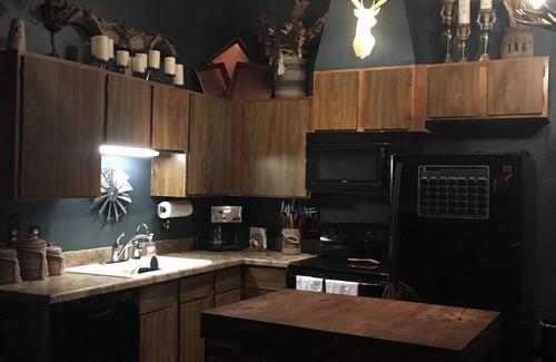 Alto Condo | Cozy Condo (1/2 Mile From Ski Apache Turn Off)