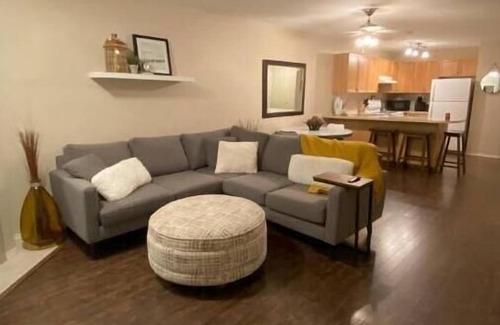Sylvan Lake Apartment | Cozy Condo at the Lake
