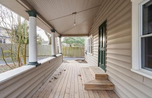 Lenni Apartment | Cozy Condo in Media with Free Parking